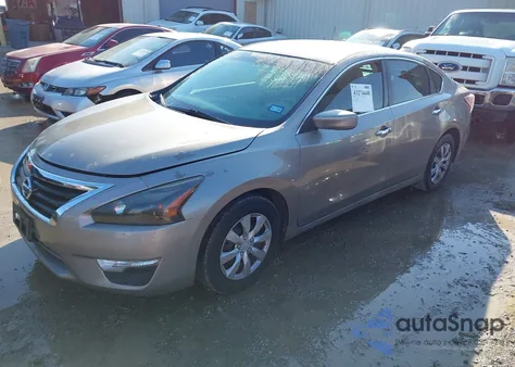 2013 Nissan Altima 2.5 S z USA, uszkodzony, nr VIN 1N4AL3AP9DN446171